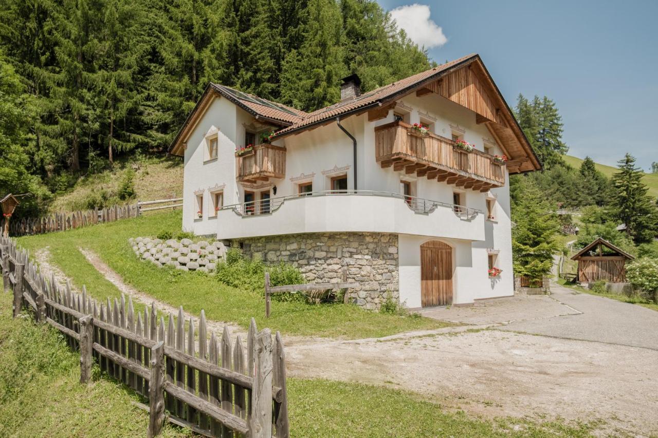 Ciasa Iachin Mountain Apartment San Martino in Badia Exterior foto